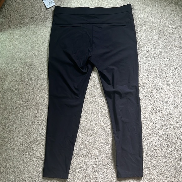 Athleta Size 16 Women’s Black Wander Stash Skinny Pant- New with Tags - Picture 2 of 3